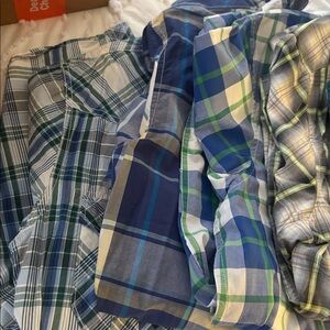 Five new American Eagle Outfitters Men's Multicolor Plaid Shirts